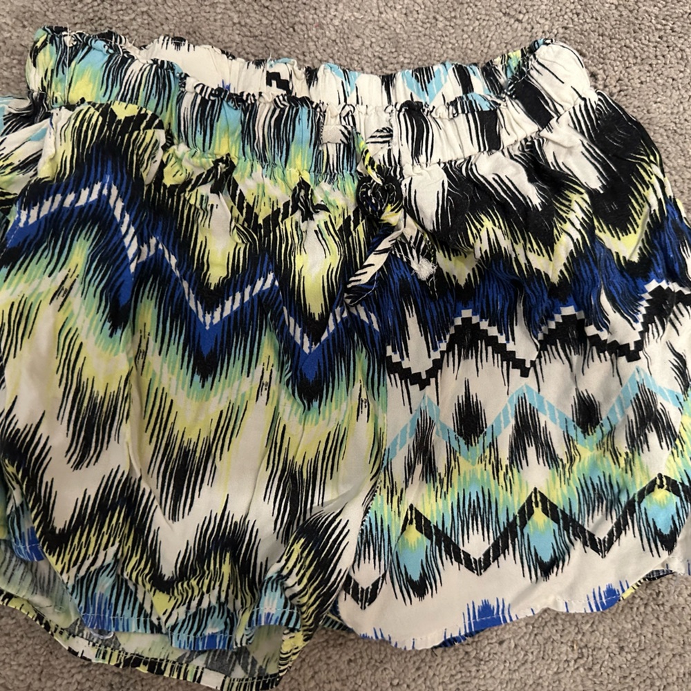 Cato girls shorts size 10/12 with drawstring waist